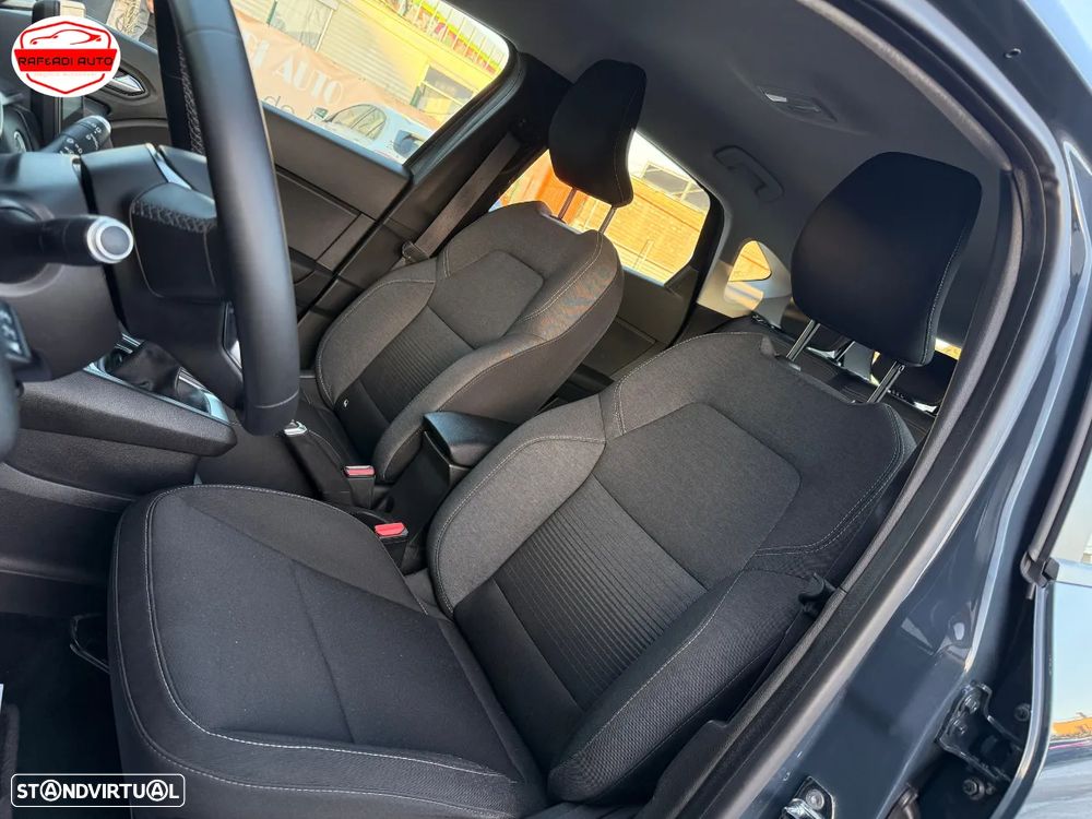 Renault Captur 1.0 TCe Exclusive - 10