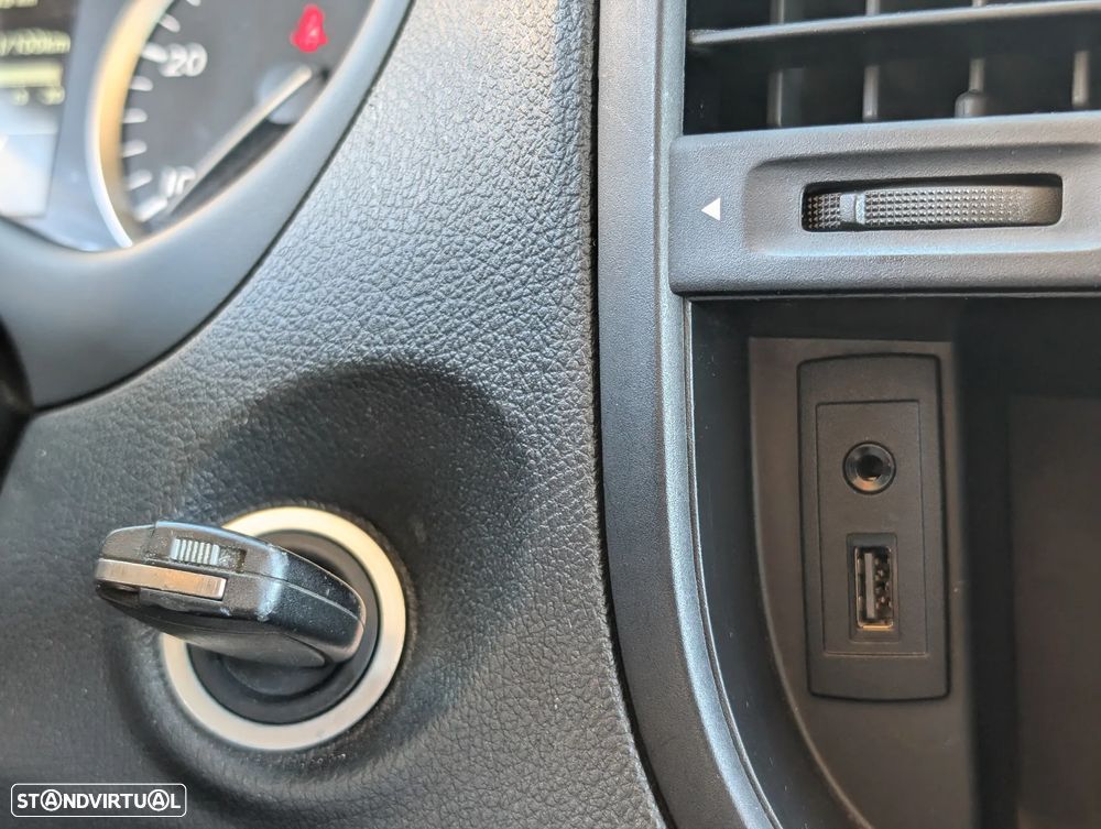 Mercedes-Benz Vito - 25