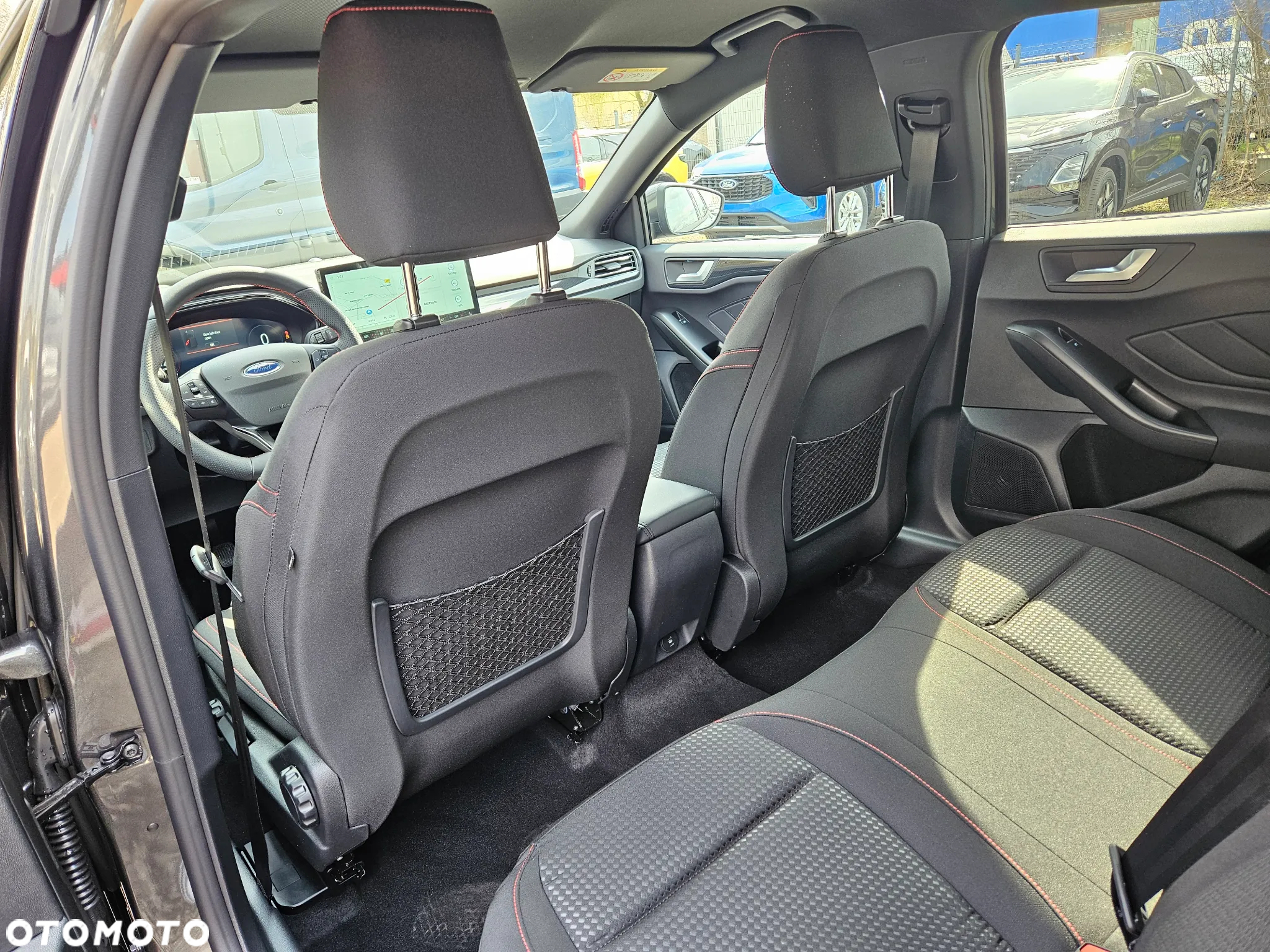 Ford Focus 1.0 EcoBoost mHEV ST-Line X - 17