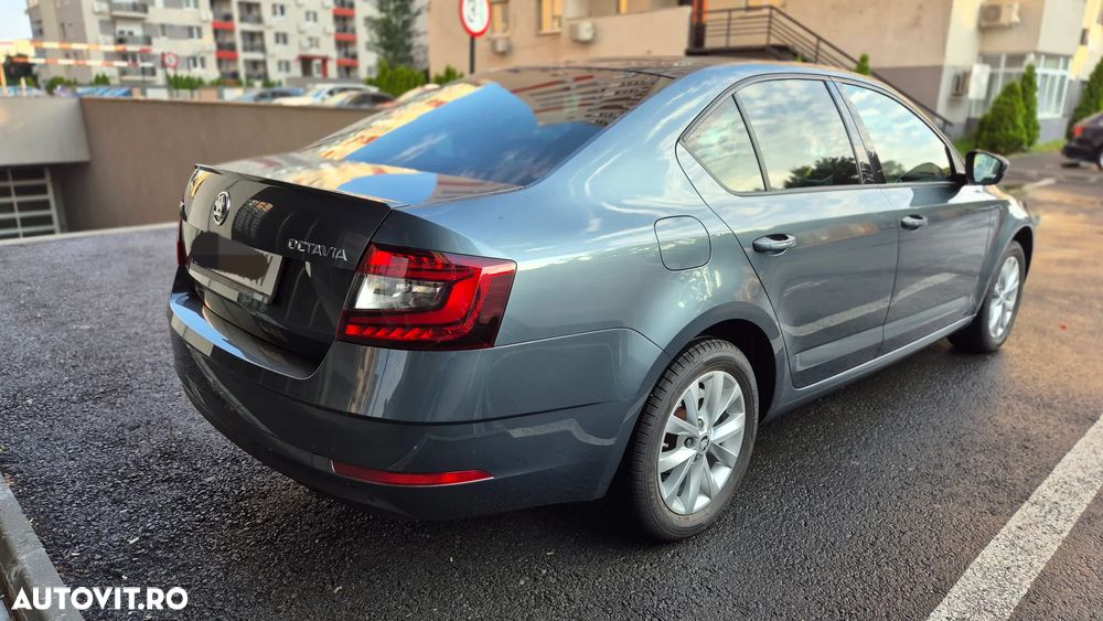 Skoda Octavia 1.5 TSI Style - 5