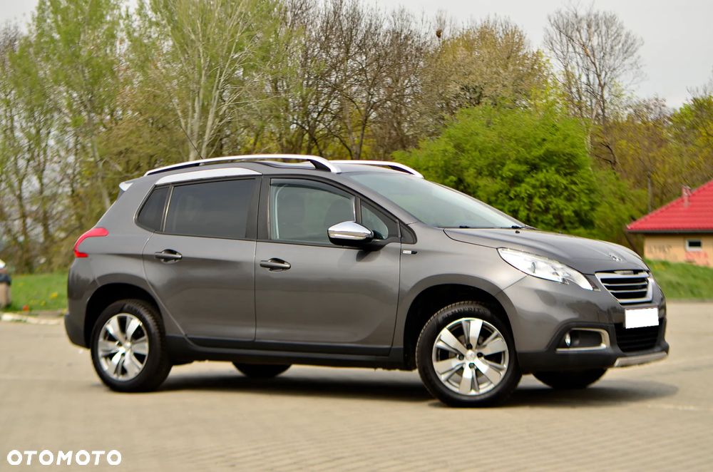 Peugeot 2008 PureTech 82 Style - 13