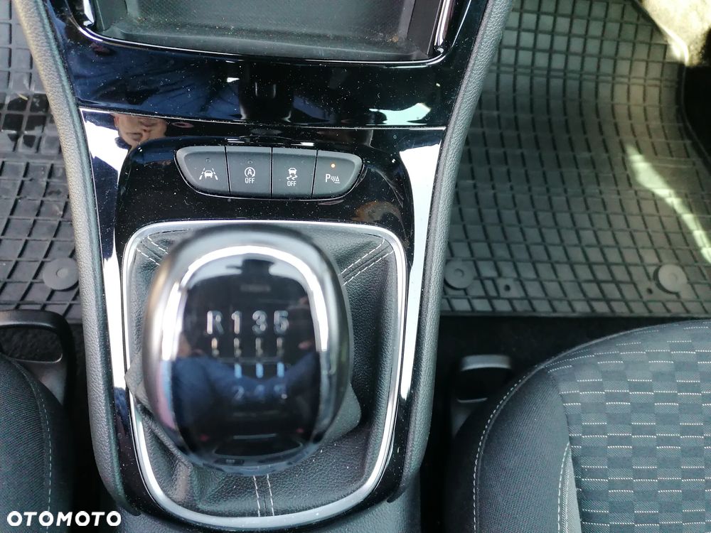 Opel Astra 1.2 T GS Line S&S - 16