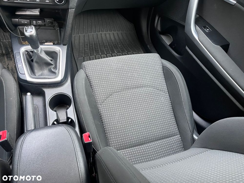 Kia Ceed 1.4 M - 21