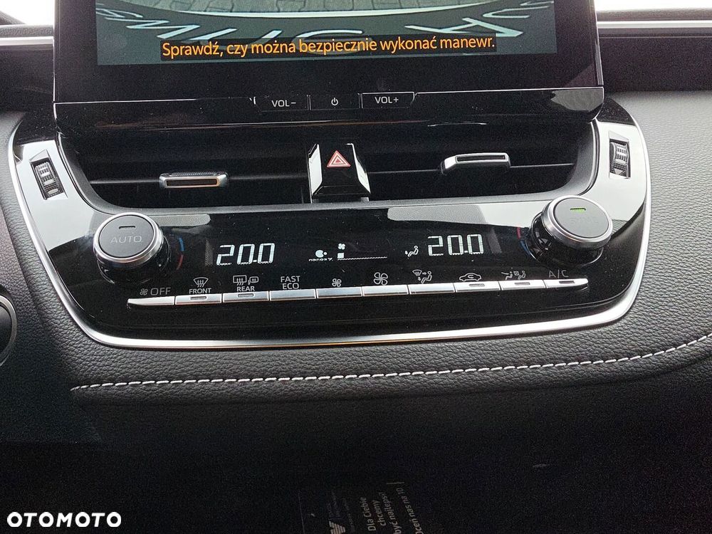 Toyota Corolla 1.8 Hybrid Style - 18