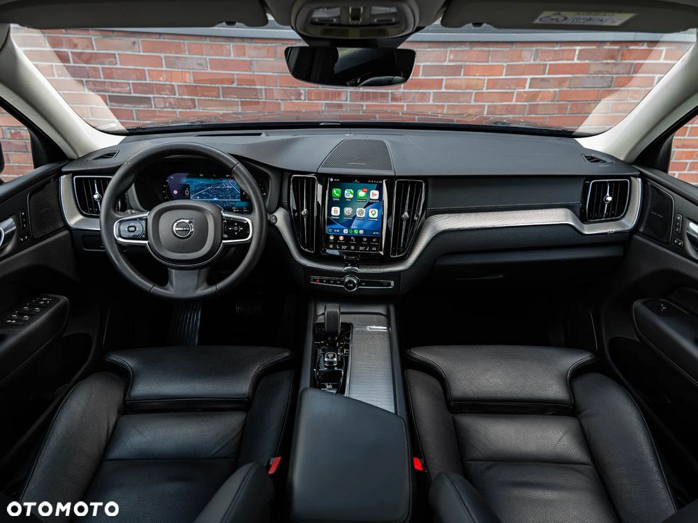 Volvo XC 60 T6 Plug-In Hybrid AWD R-Design - 6