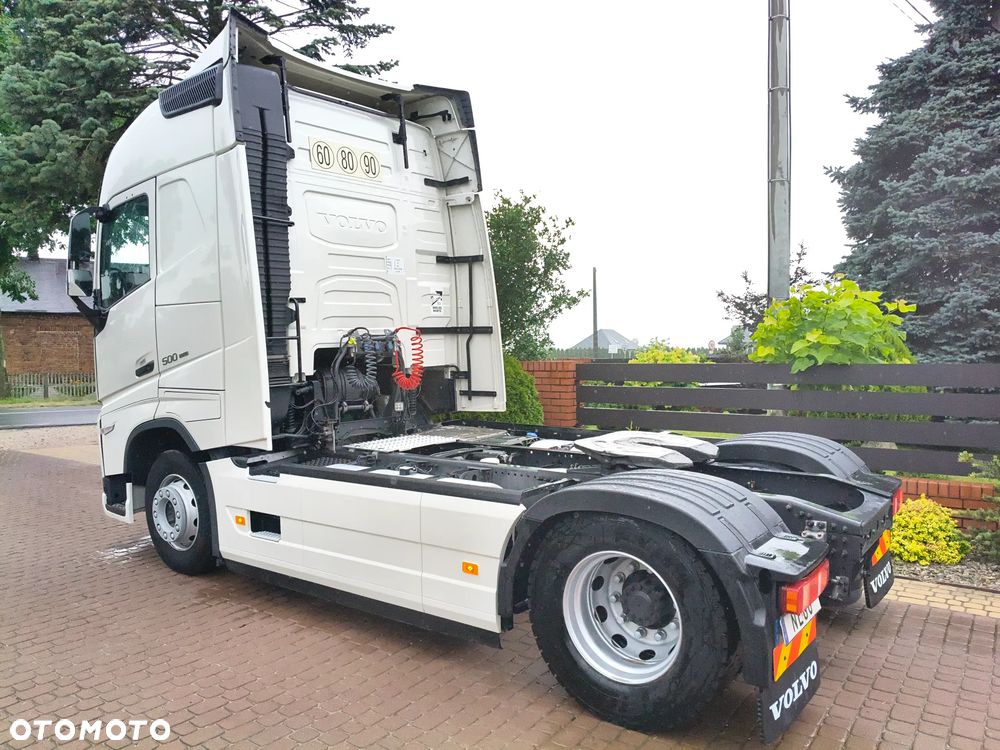 Volvo FH5 500 I-SAVE Globetrotter *9-2021* - 3
