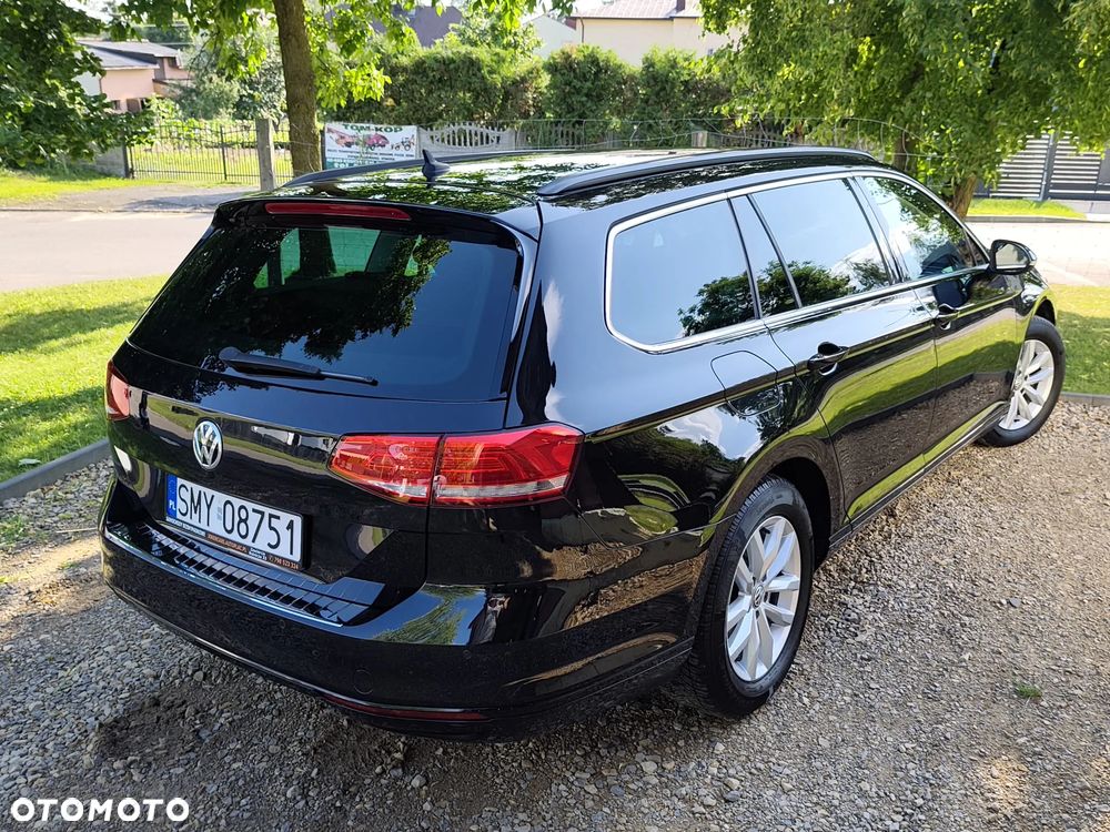 Volkswagen Passat 2.0 TDI (BlueMotion Technology) DSG Comfortline - 15