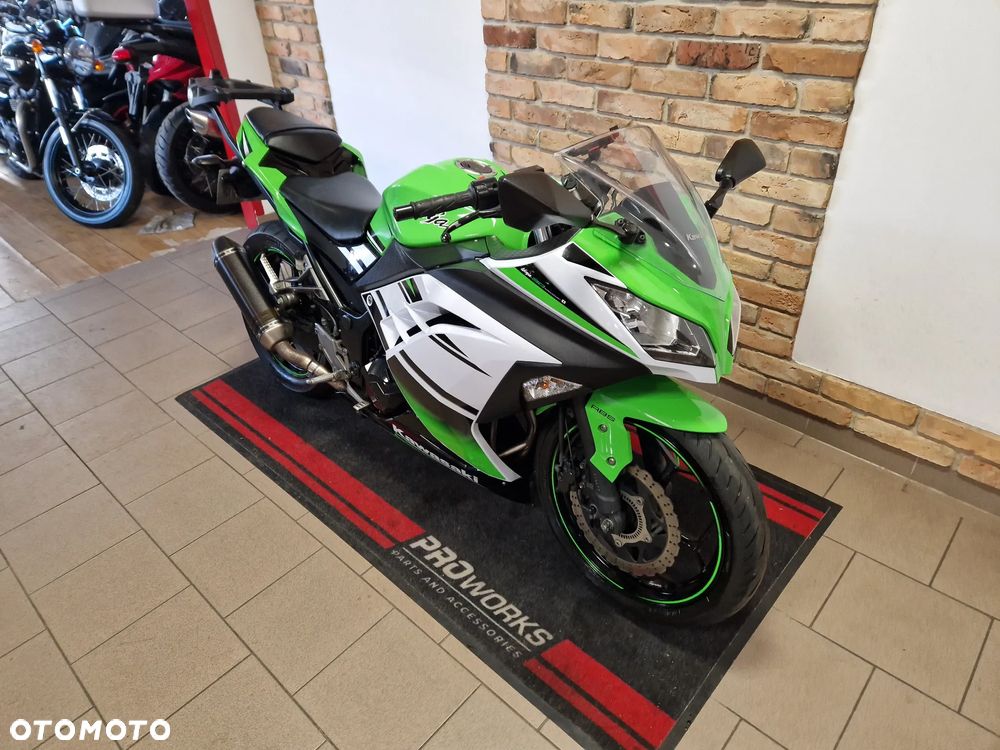 Kawasaki Ninja 300 ABS - 1
