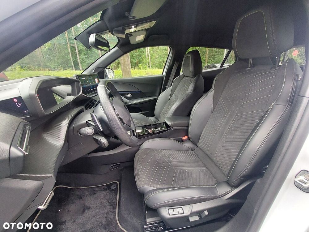 Peugeot 2008 - 12