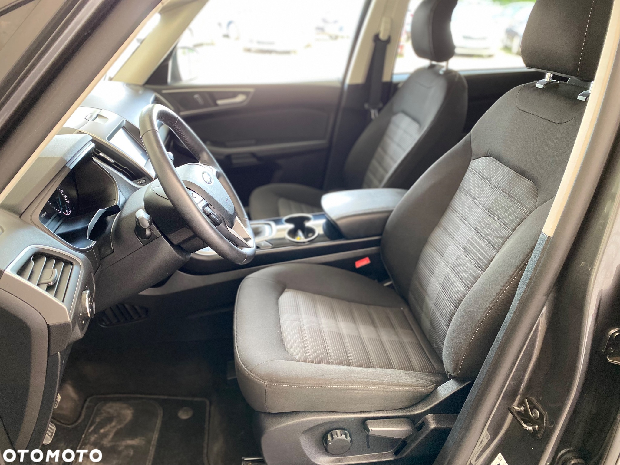 Ford Galaxy 2.0 EcoBlue Titanium - 10
