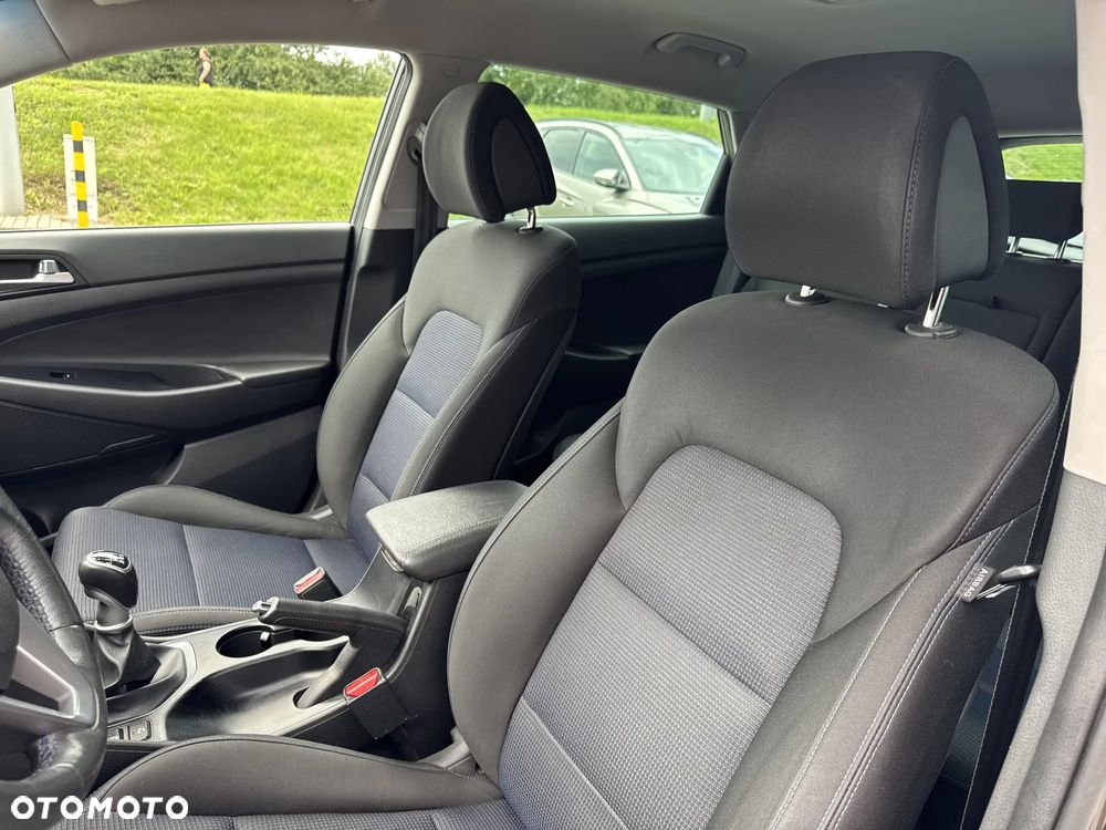 Hyundai Tucson blue 1.7 CRDi 2WD Classic - 11
