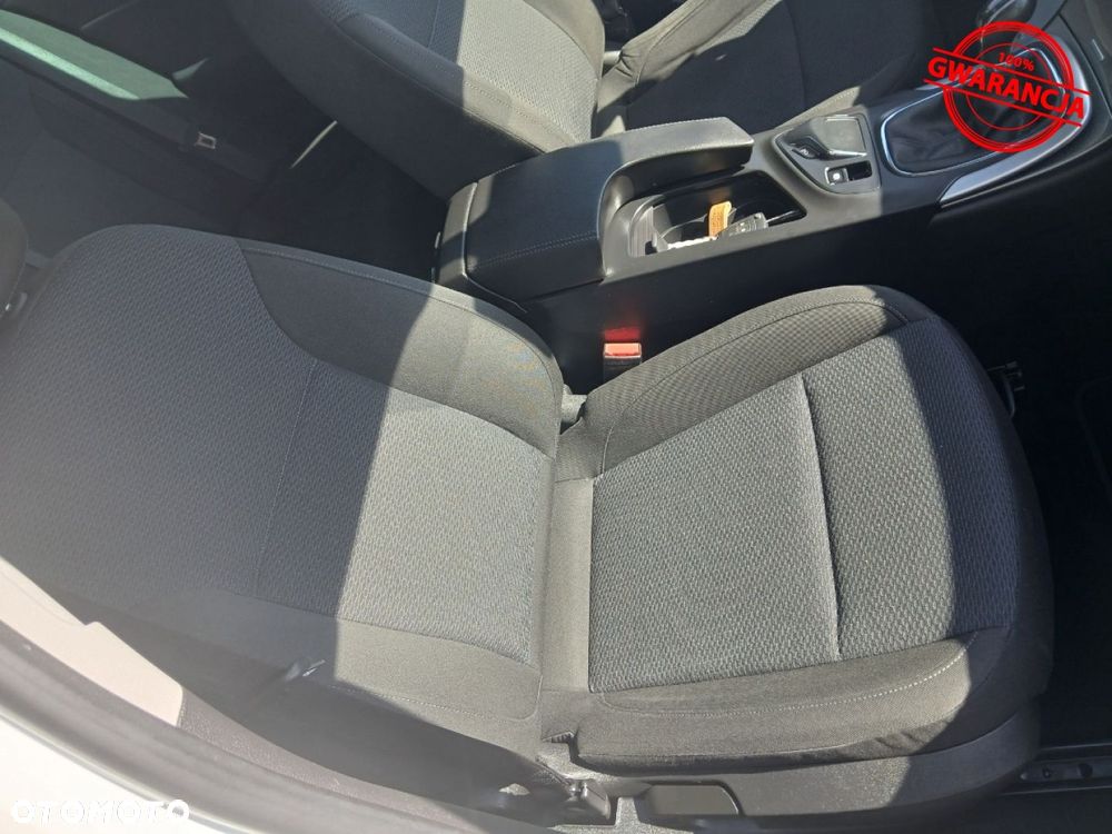 Opel Insignia - 28