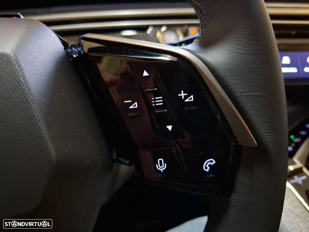 Peugeot E-5008 73 kWh Allure - 26