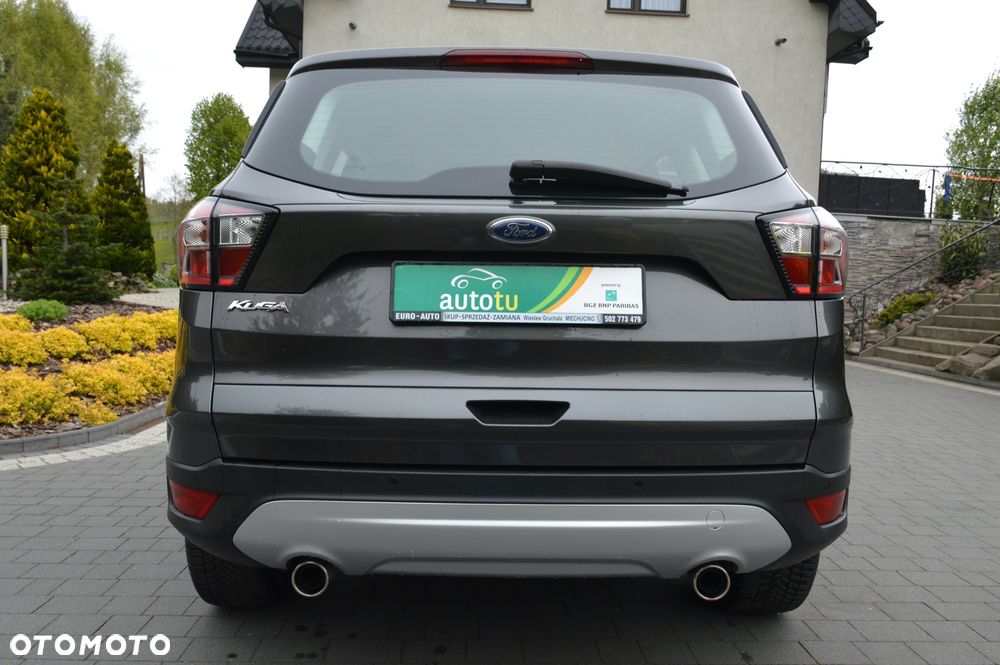 Ford Kuga 2.0 TDCi 4x4 Titanium - 6