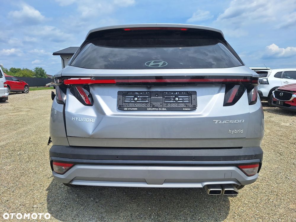 Hyundai Tucson - 2