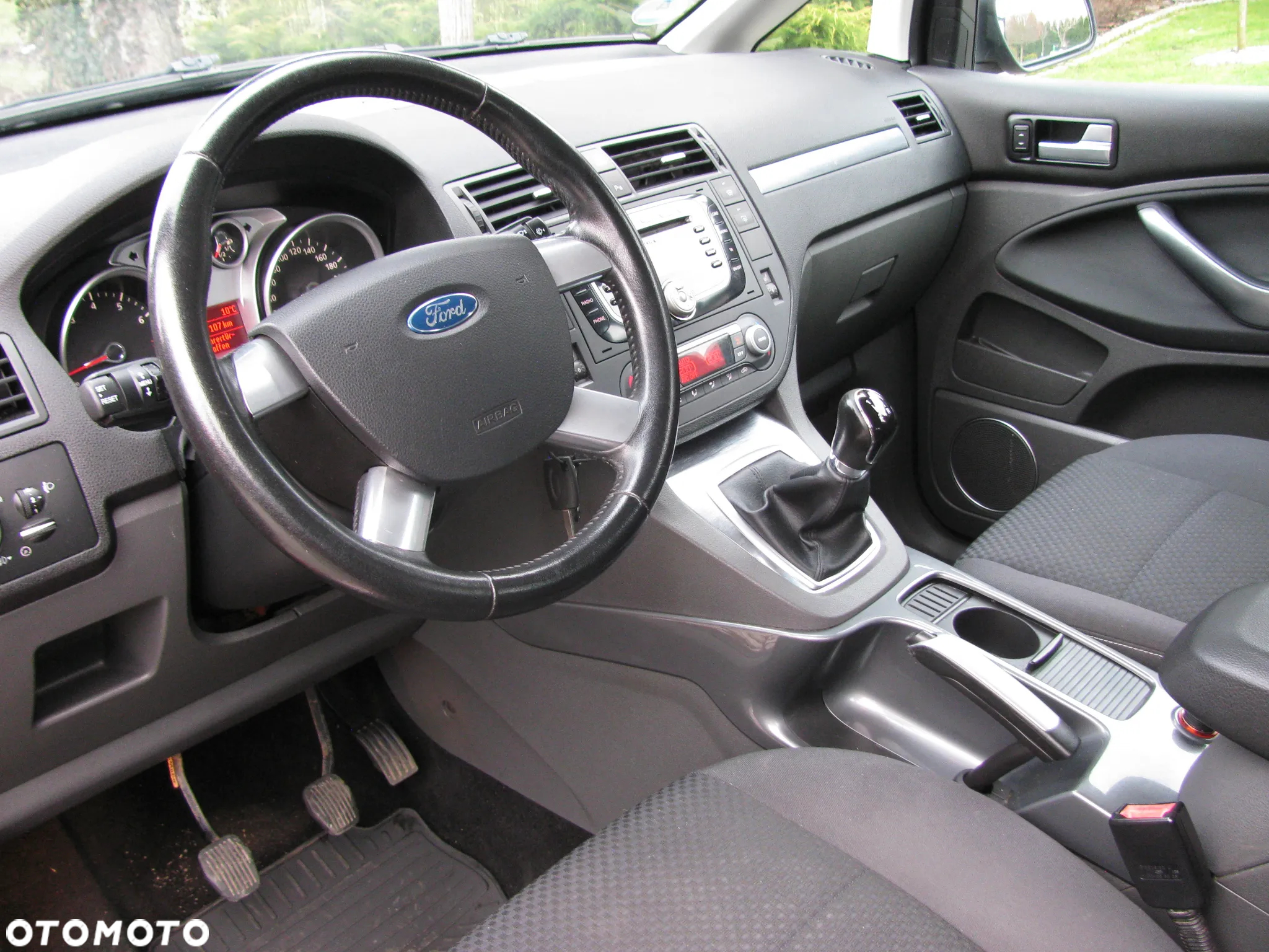 Ford C-MAX 1.8 Ambiente - 16