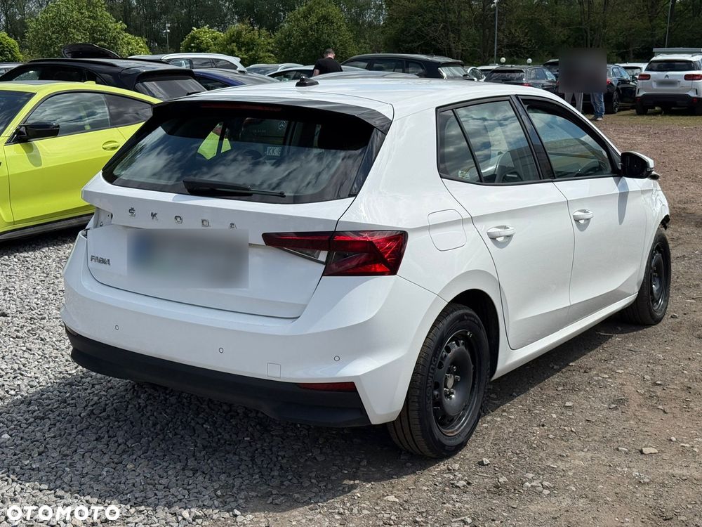Skoda Fabia 1.0 Active - 4