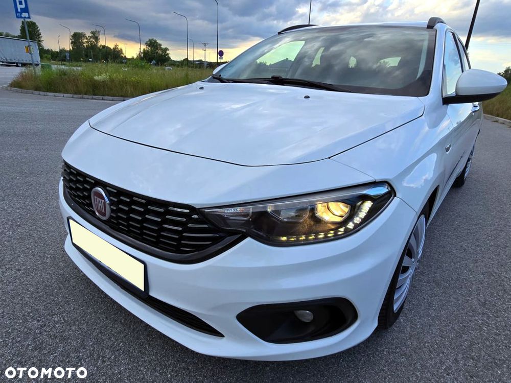 Fiat Tipo 1.6 MultiJet Lounge - 4