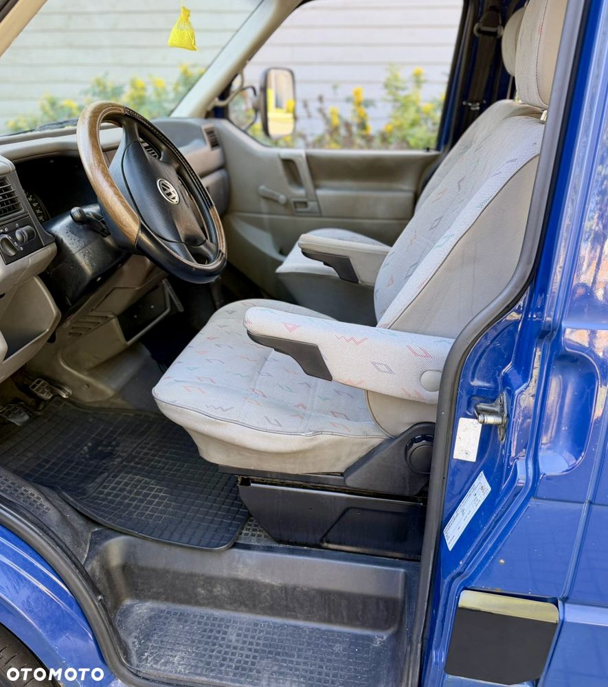 Volkswagen Transporter - 15
