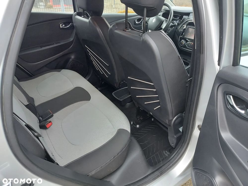 Renault Captur 0.9 Energy TCe Life EU6 - 22