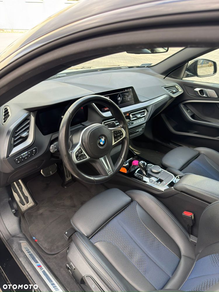 BMW Seria 2 218i - 5