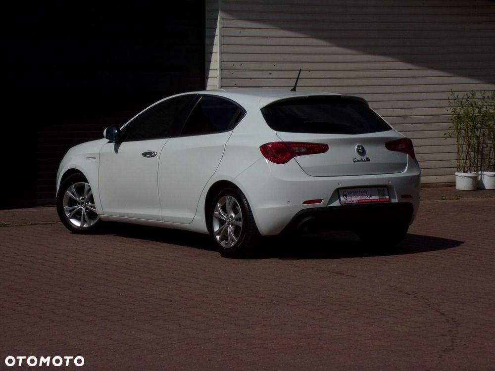 Alfa Romeo Giulietta - 15