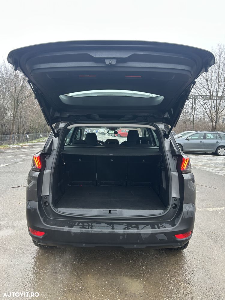 Peugeot 5008 PureTech 130 EAT8 Stop & Start Active Pack - 13