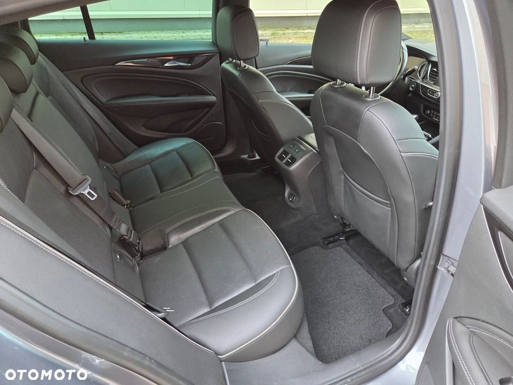 Opel Insignia 2.0 4x4 Ultimate Exclusive - 16