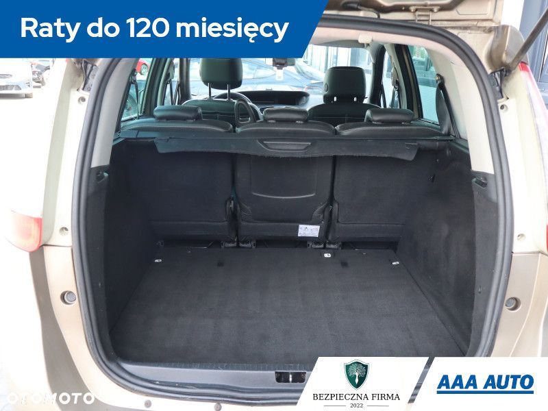 Renault Grand Scenic - 16