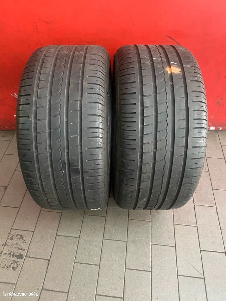 Pneus 255/40/17 Pirelli Pzero Rosso com mais de 70% de piso - 1