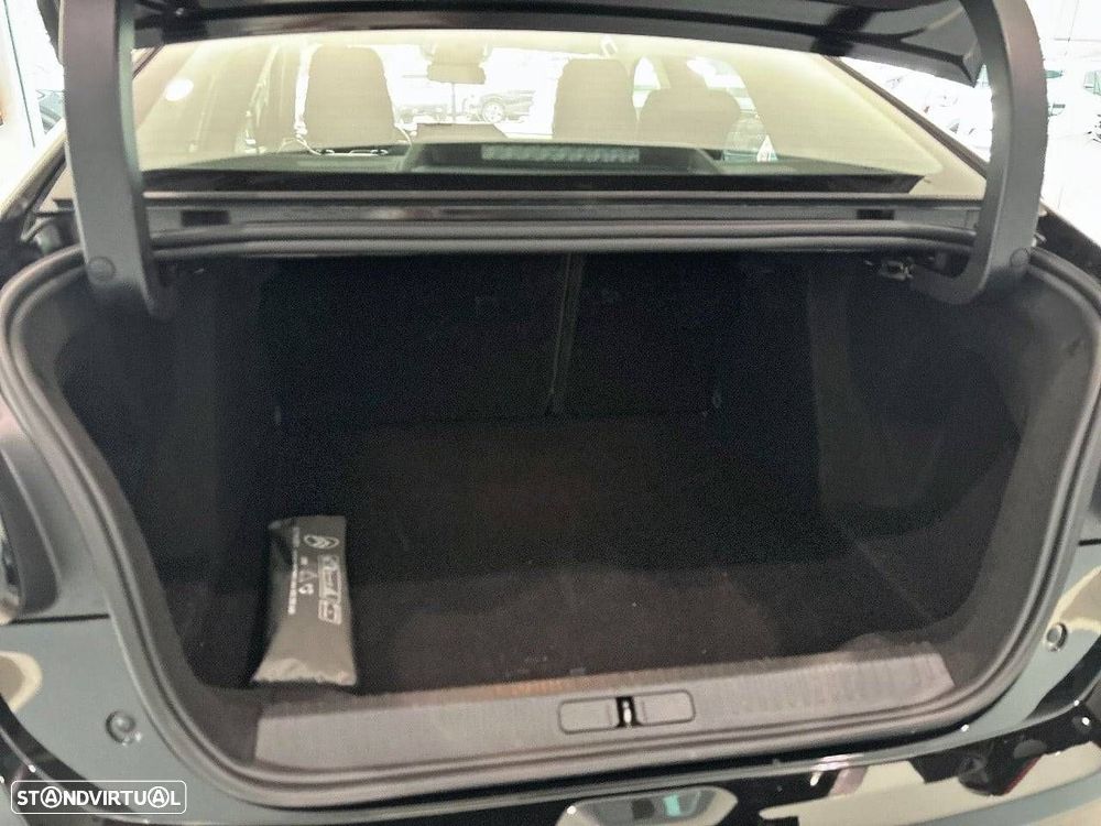 Citroën C4 X 1.2 Hybrid Plus e-DSC6 - 6