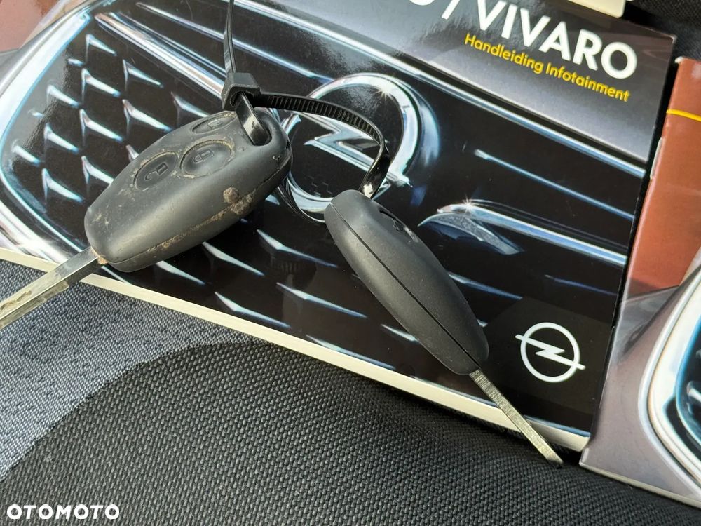 Opel VIVARO - 35