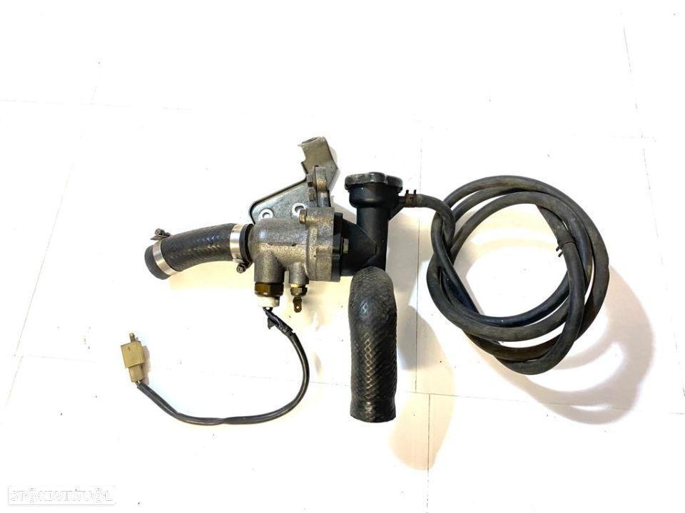 Peças usadas suzuki RF600 RF 600 - 17