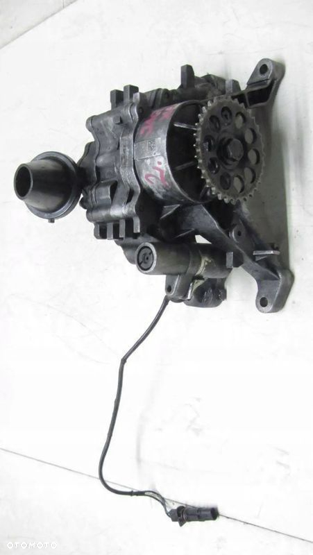 JAGUR XE 2.0 POMPA PALIWA g4d3-6l681-ba 204DTD 15- - 4