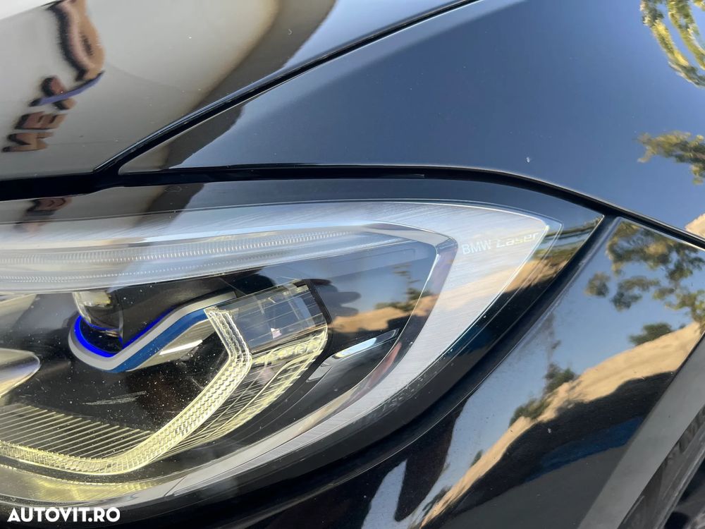 BMW Seria 3 320d xDrive AT MHEV - 9