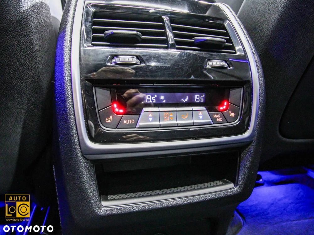 BMW X5 xDrive30d sport - 30