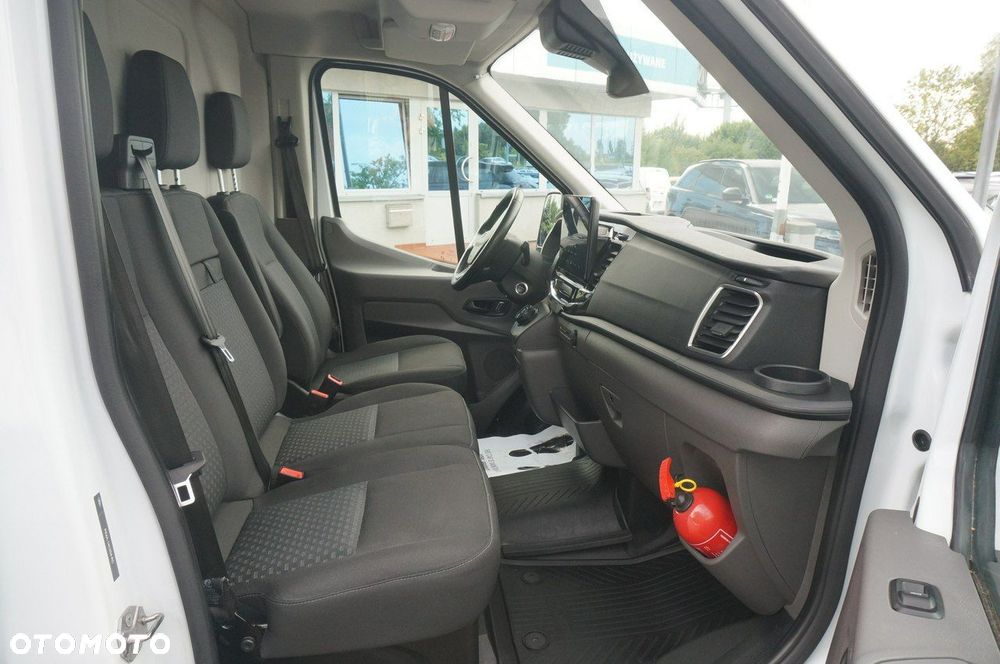Ford Transit - 19