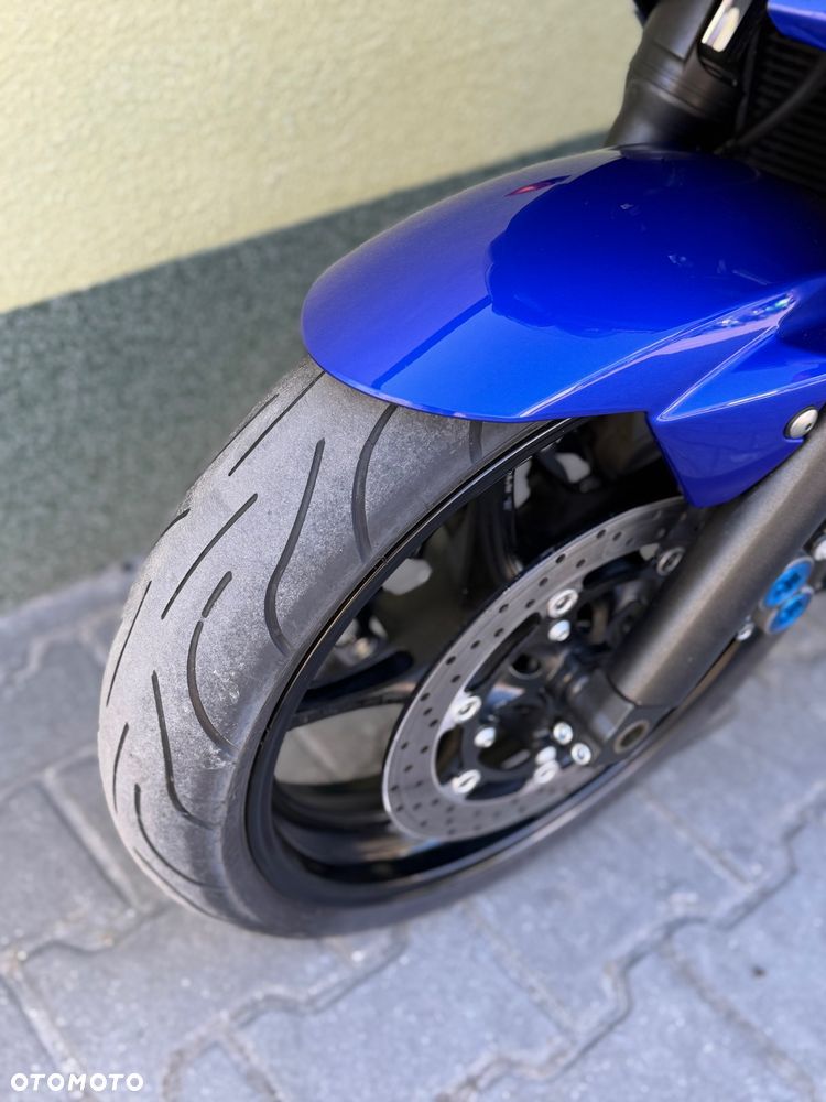 Yamaha R6 - 29