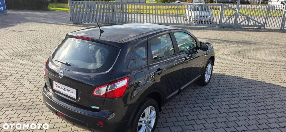 Nissan Qashqai - 11