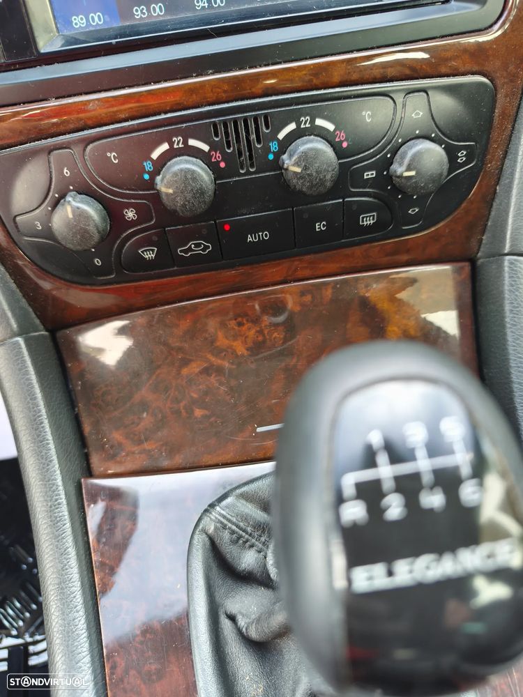 Mercedes-Benz C 180 Elegance - 5