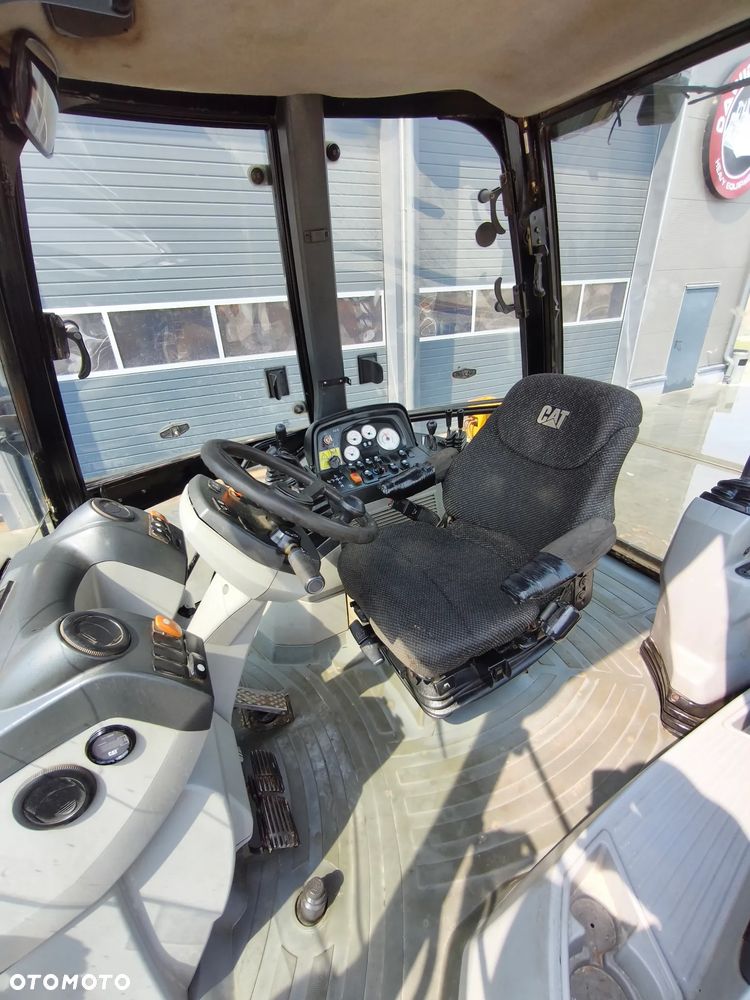 Caterpillar 432E - 12