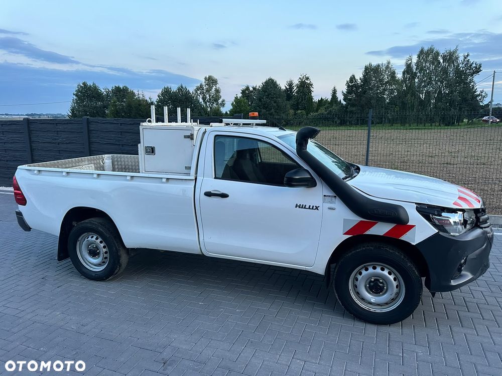 Toyota Hilux 2.4 D-4D Single Cab DL 4x2 - 7