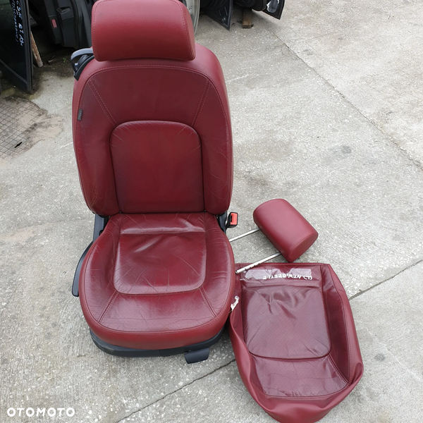 VW NEW BEETLE FOTEL PRAWY SKORA