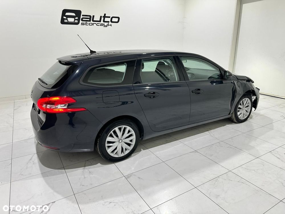 Peugeot 308 - 18