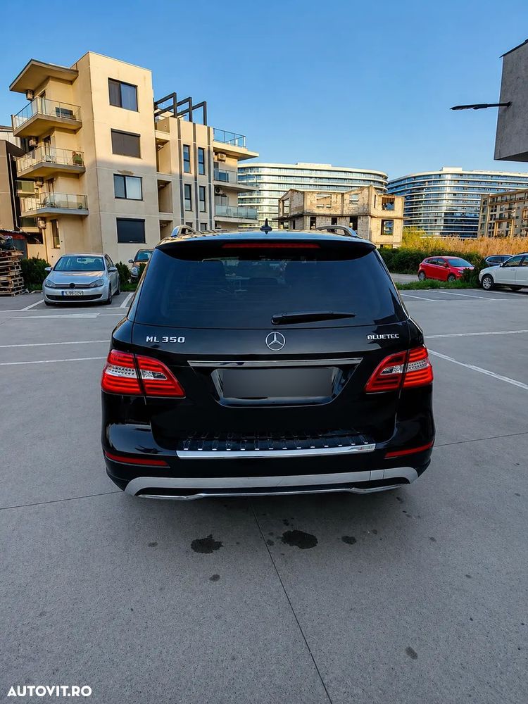 Mercedes-Benz ML - 8