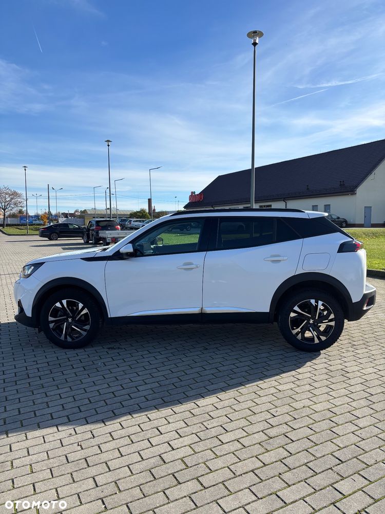 Peugeot 2008 PureTech 130 EAT8 Allure - 2