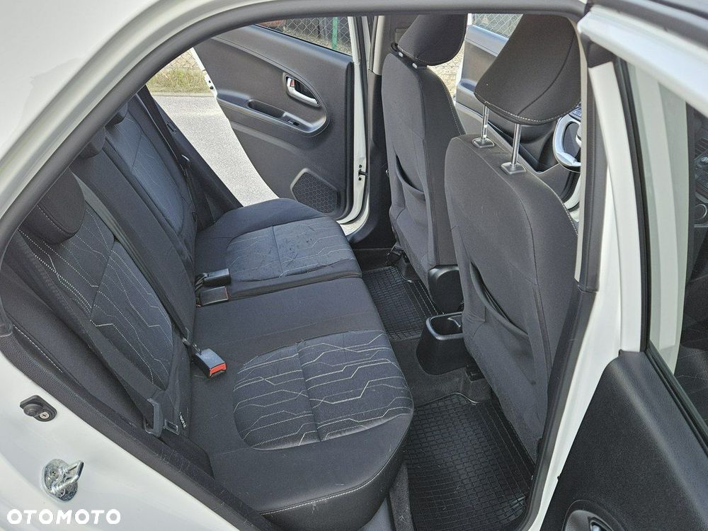 Kia Picanto - 11
