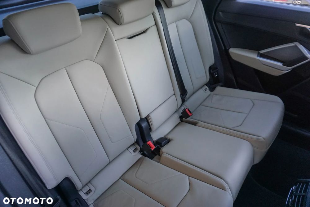 Audi Q3 35 TDI S tronic - 35