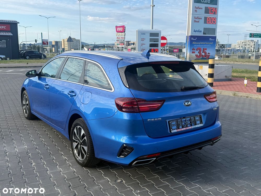 Kia Ceed 1.6 GDI PHEV L Business Line DCT - 4