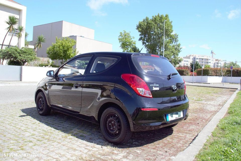 Hyundai i20 1.2 Fifa World Cup Edition - 4